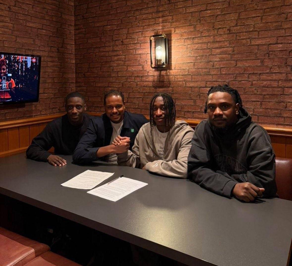 星亿娱乐平台-扬-迪奥曼德签约著名经纪公司，他是曼联等豪门的引援目标