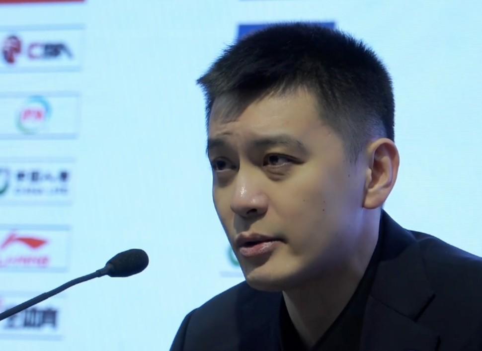 星亿官网-杨鸣：最近几场都是末节关键时刻差口气，会尽量给球员们减压